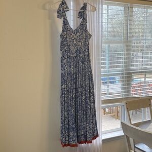 THML Blue and White Floral Maxi Dress with Red Hem